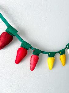 Felt Bulb Garland Tutorial - finished classic color garland