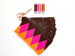 Diamond border quilt block pattern