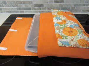 finished casserole carrier weallsew blog tutorial