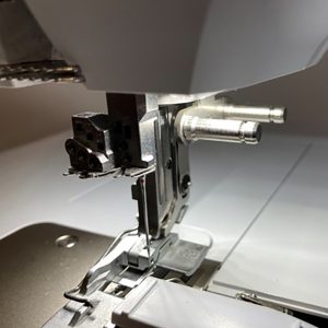 Easy_Ribbon_Embellishment_09_Access_Holder_on_Machine_BERNINA_WeAllSewBlog_800x800px.jpg