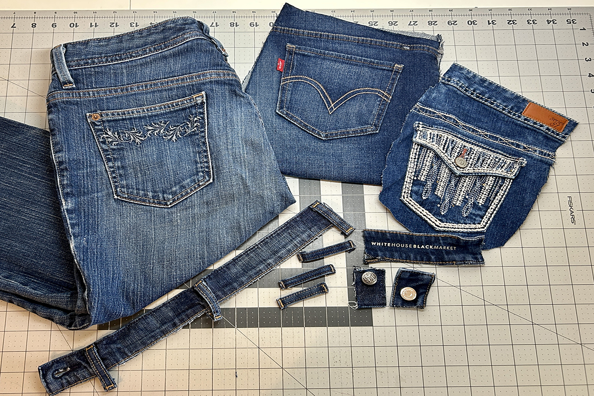 Upcycle_Jeans_to_Bag_12_pockets_and_loops_BERNINA_WeAllSew_Blog_1200x800px