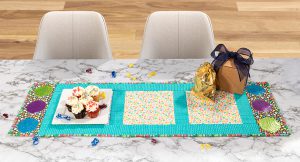 cupcake table runner