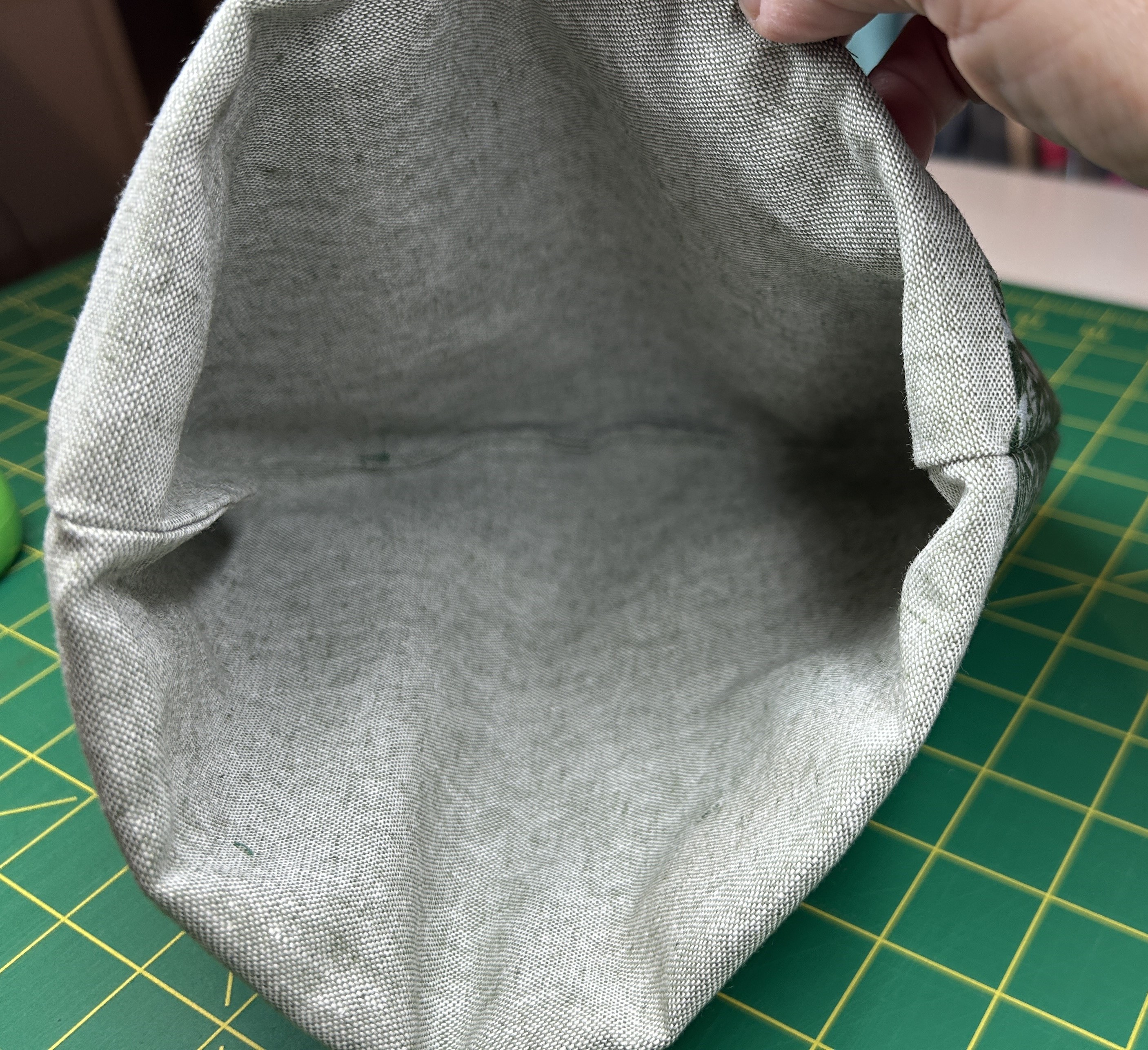 push lining to the inside