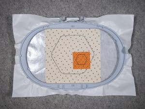 Stitch the cutting stitch.